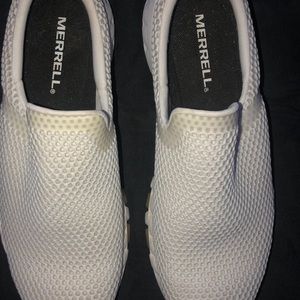 MERRELL Performance Footwear